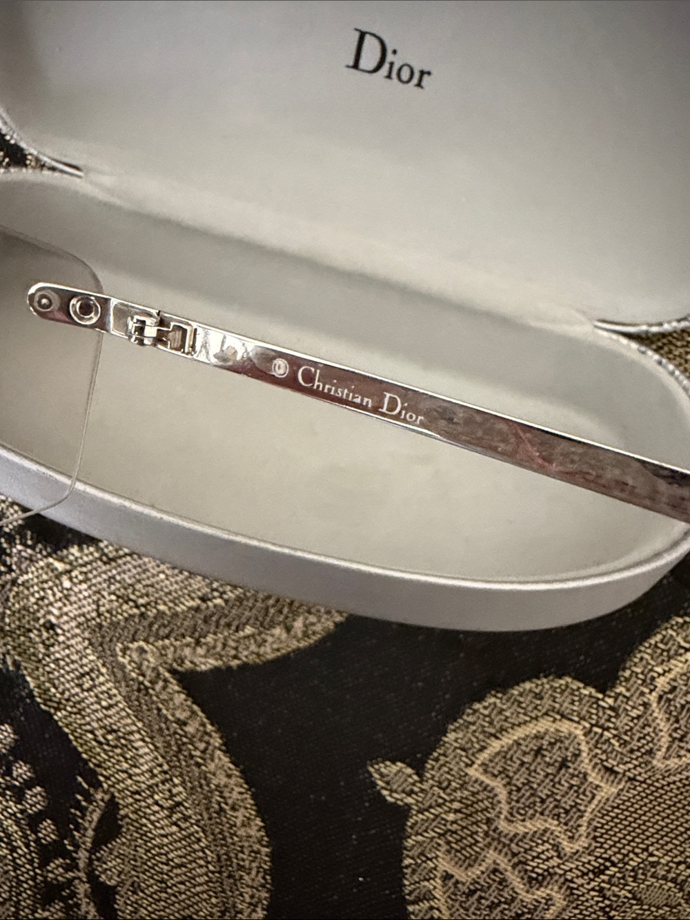 Authentic Dior Rimless Sunglasses in Clear and Silver - Picture 5 of 10